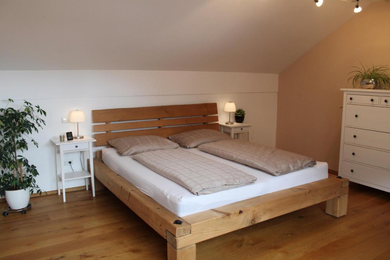 Ferienwohnung Am Dreiseithof 豪岑堡 外观 照片